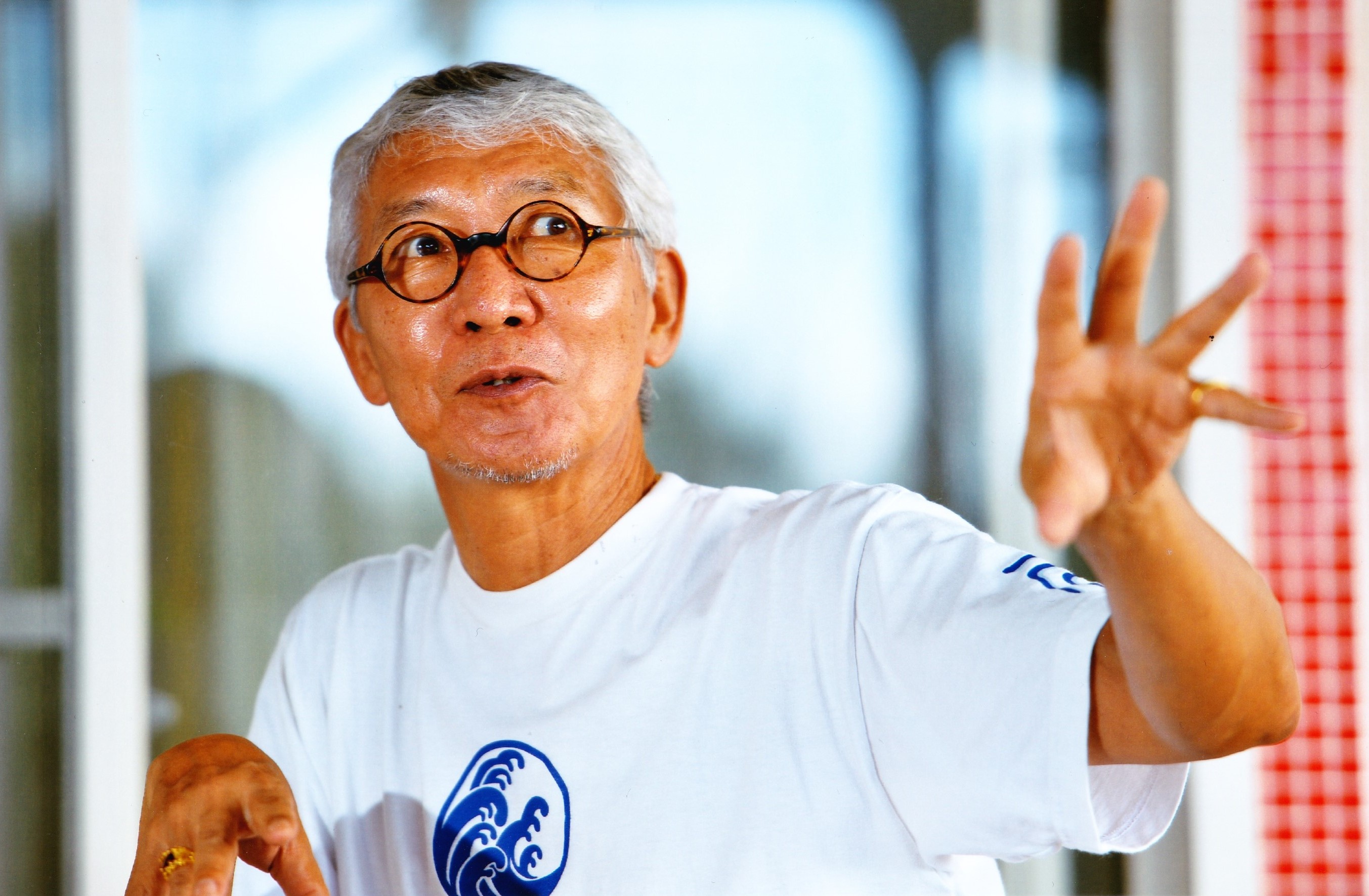 石田　秀輝